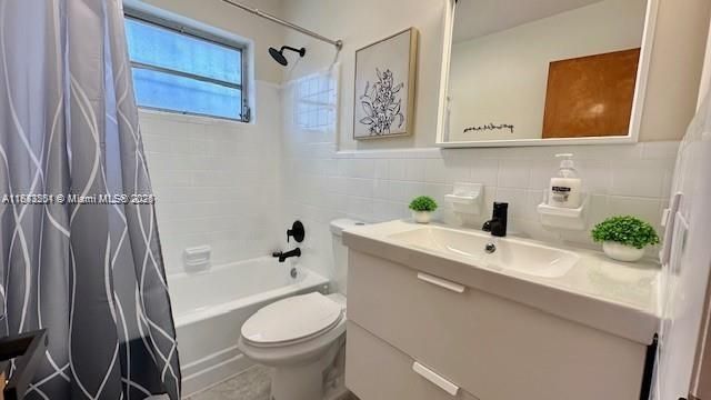 1801 NW 5th St, Miami, FL 33125 Photo