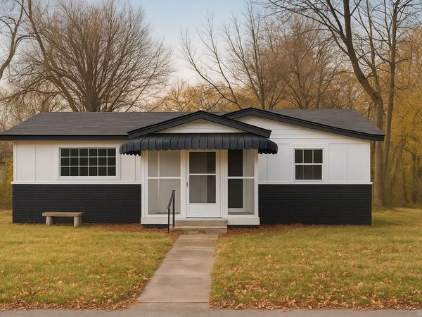 1212 W 9th Avenue, Pine Bluff, AR 71603