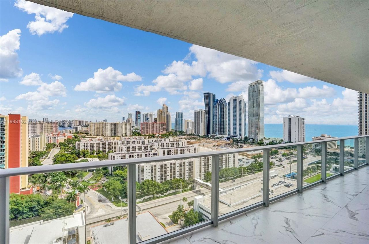 330 Sunny Isles Blvd, Unit 5-2205, Sunny Isles Beach, FL 33160 Photo