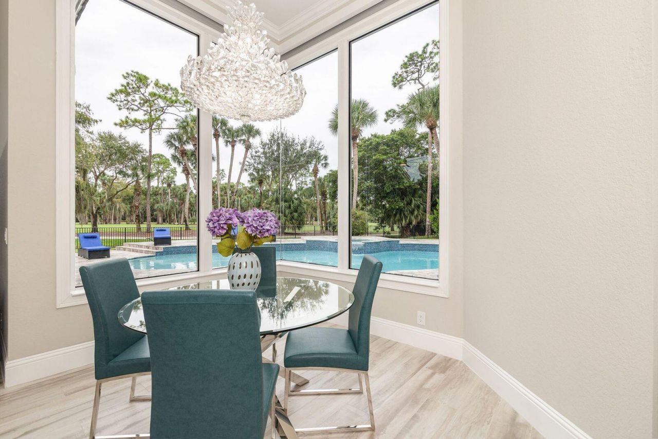 1543 Breakers West Boulevard, West Palm Beach, FL 33411 Photo