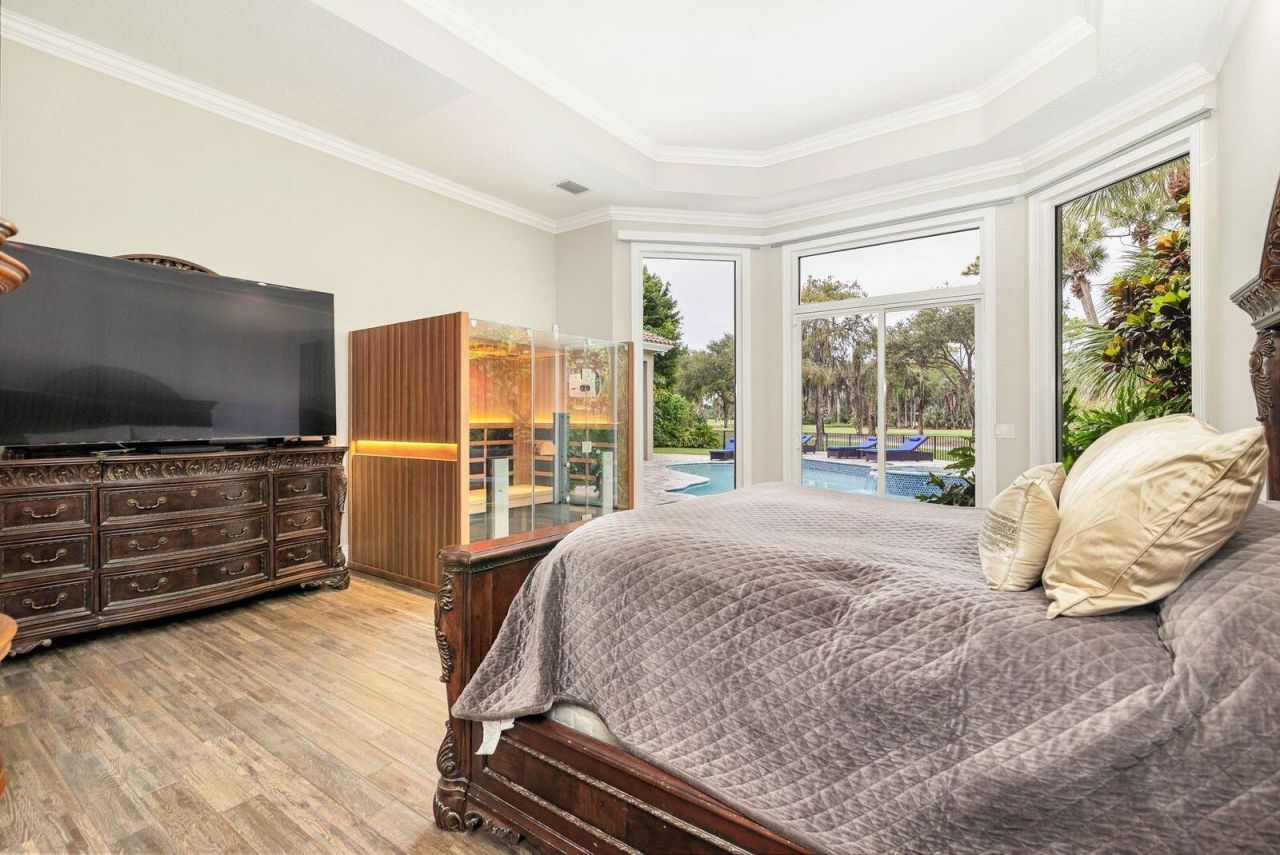 1543 Breakers West Boulevard, West Palm Beach, FL 33411 Photo