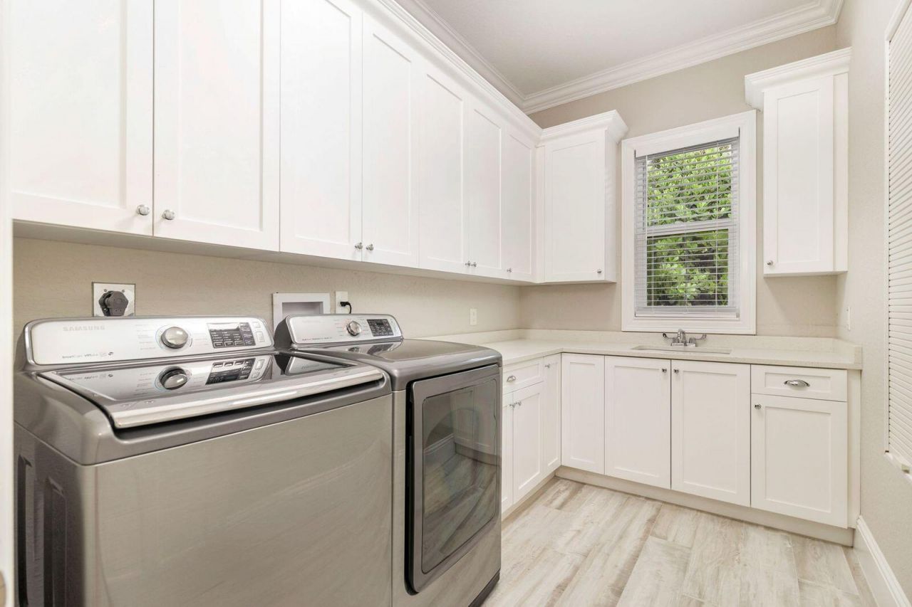 1543 Breakers West Boulevard, West Palm Beach, FL 33411 Photo