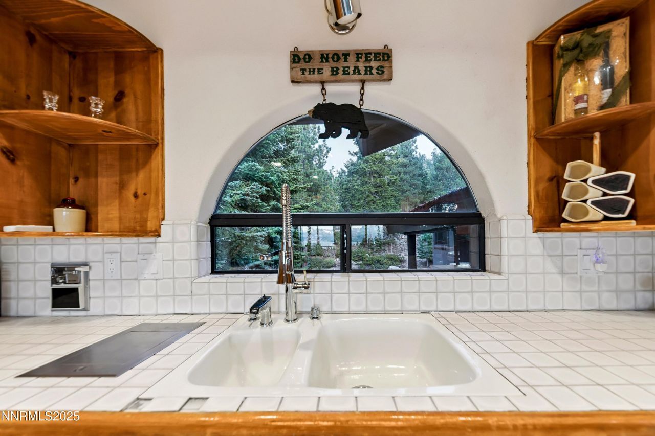 130 Granite Crest Drive, Stateline, NV 89449 Photo