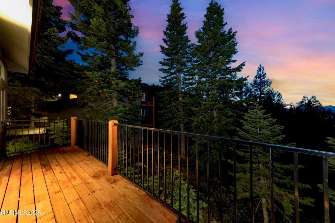 130 Granite Crest Drive, Stateline, NV 89449 Photo