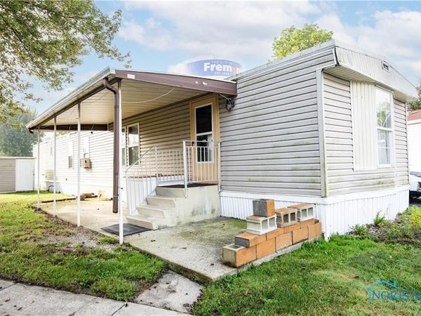 1730 Port Clinton Street, Fremont, OH 43420