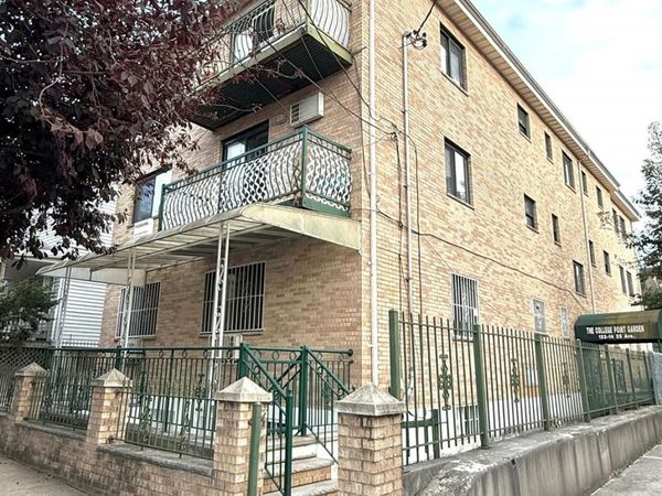 12214 25th Avenue, Unit 3A, College Point, NY 11356