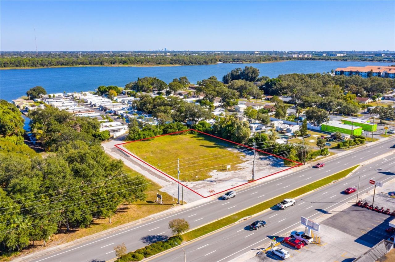 8071 Seminole Boulevard, Seminole, FL 33772 Photo