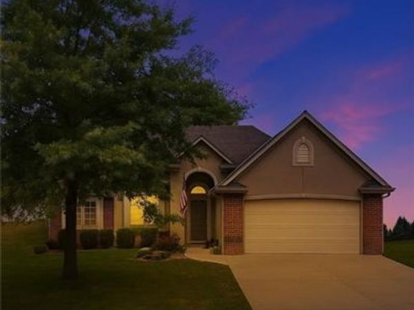 816 NW Cedar Lane, Grain Valley, MO 64029