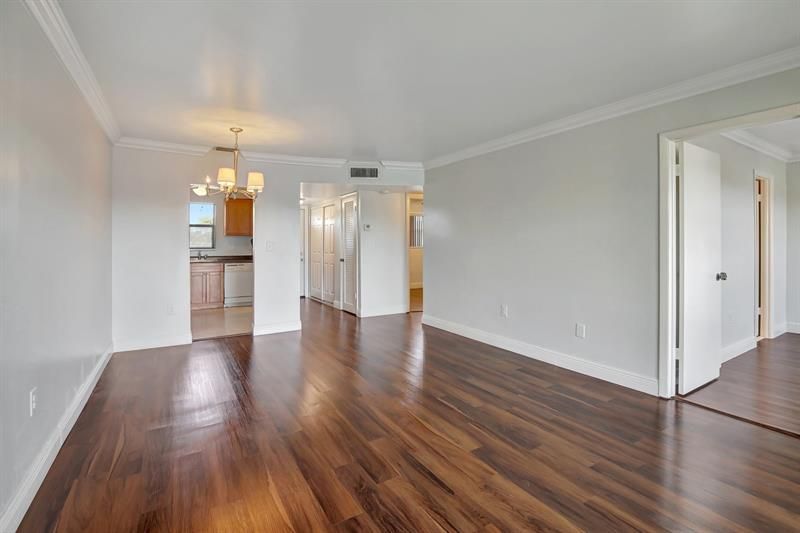 8225 Sunrise Lakes Boulevard, Unit 303, Sunrise, FL 33322 Photo