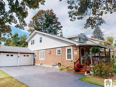 8 Southland Avenue, Lakewood, NY 14750