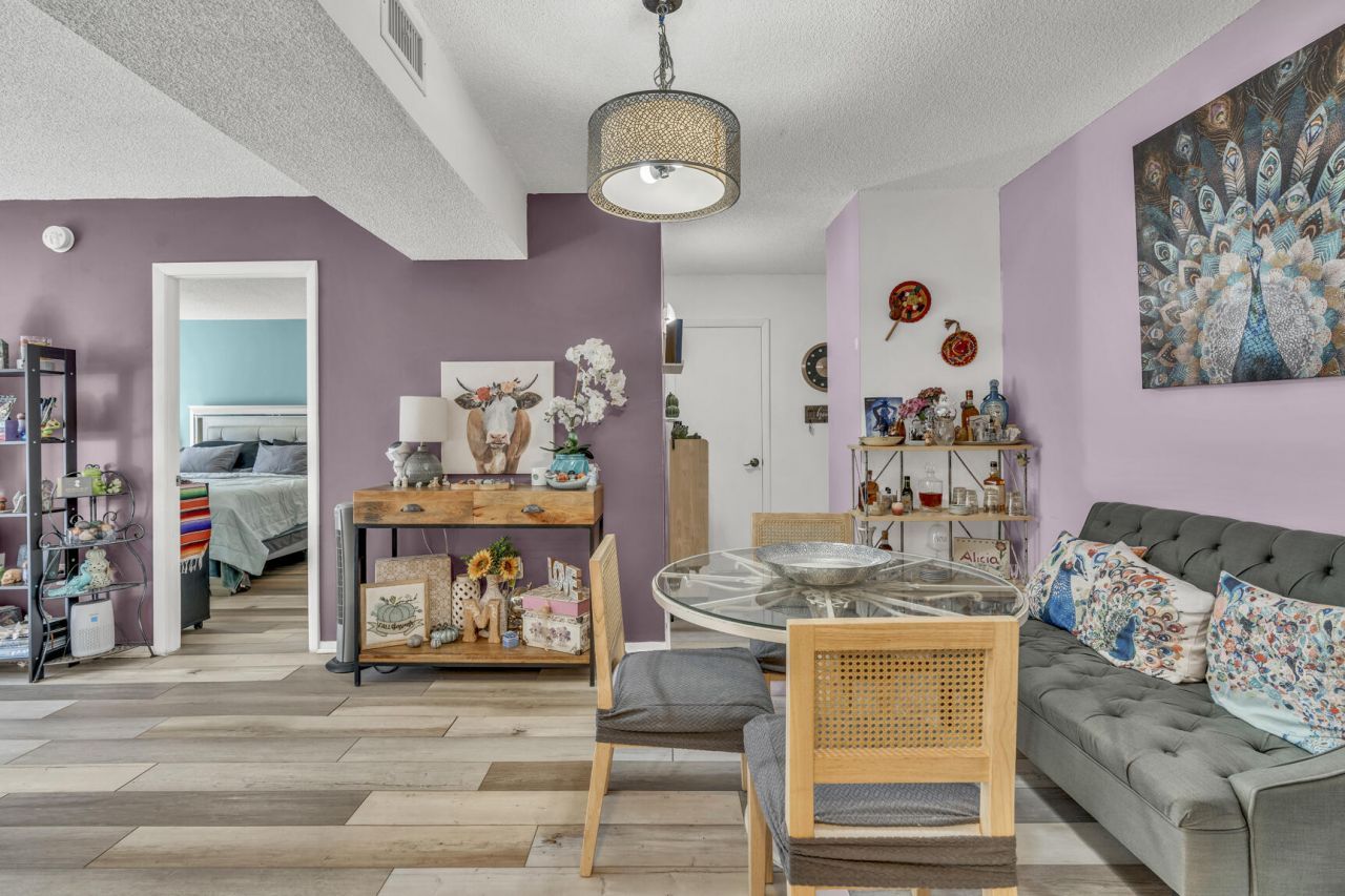 4166 Inverrary Drive, Unit 304, Lauderhill, FL 33319 Photo