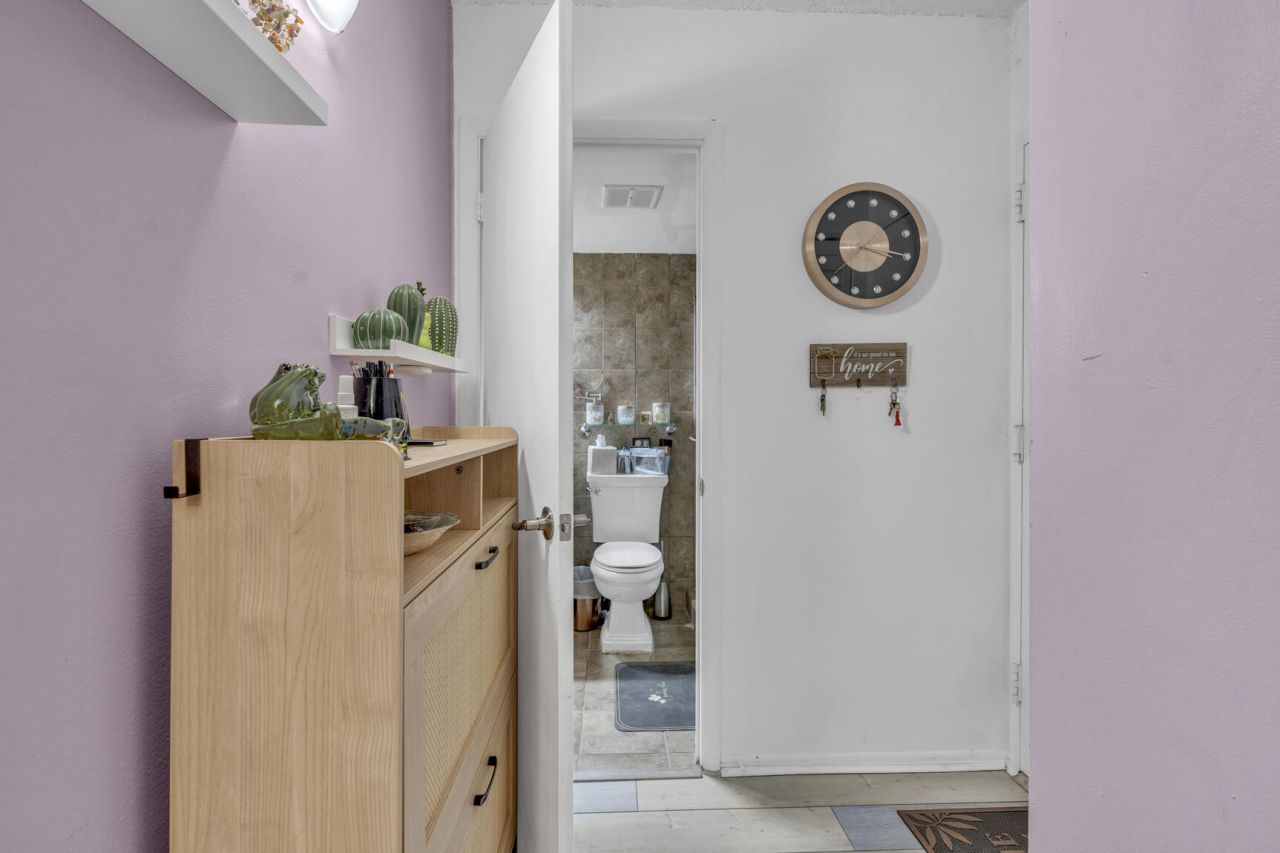 4166 Inverrary Drive, Unit 304, Lauderhill, FL 33319 Photo