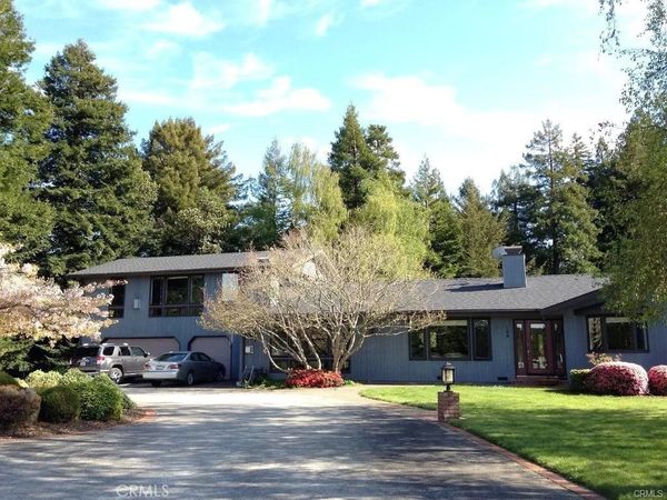 109 Pampas, Fortuna, CA 95540