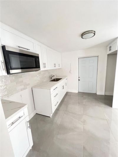 2340 NW 99th Terrace, Miami, FL 33147 Photo