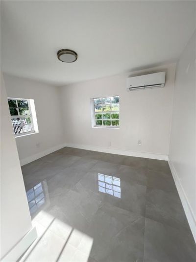 2340 NW 99th Terrace, Miami, FL 33147 Photo