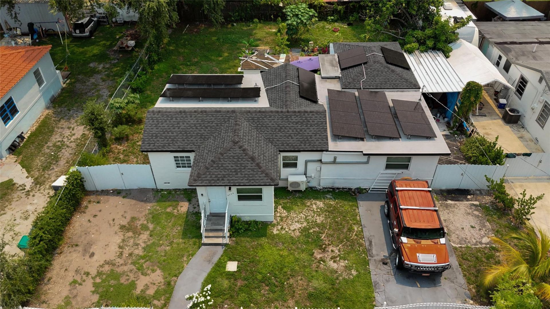 2340 NW 99th Terrace, Miami, FL 33147 Photo