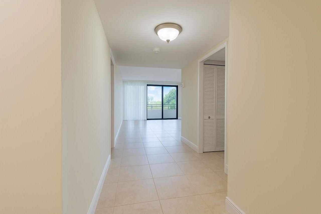 3589 S Ocean Boulevard Boulevard, Unit 314, South Palm Beach, FL 33480 Photo