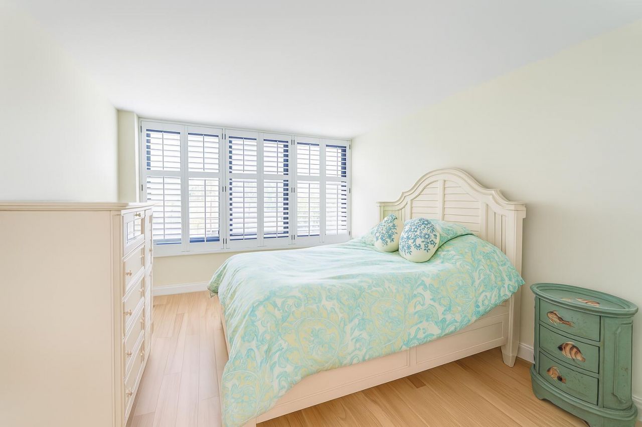 3589 S Ocean Boulevard Boulevard, Unit 314, South Palm Beach, FL 33480 Photo