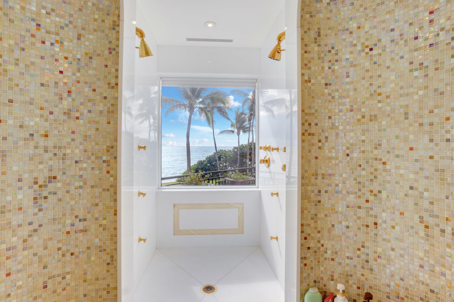 6133 N Ocean Boulevard, Ocean Ridge, FL 33435 Photo