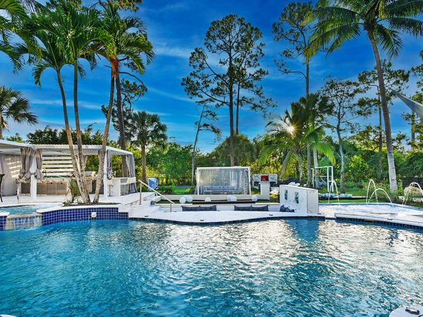 377 Squire Drive, Wellington, FL 33414