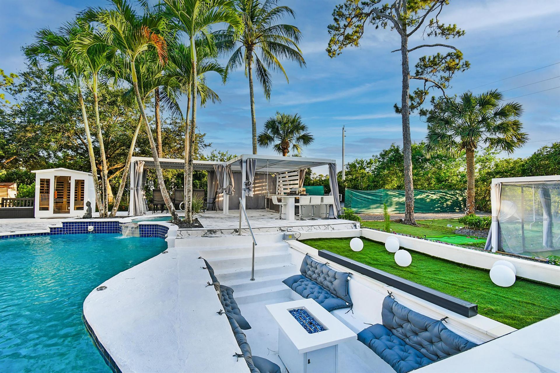 377 Squire Drive, Wellington, FL 33414 Photo