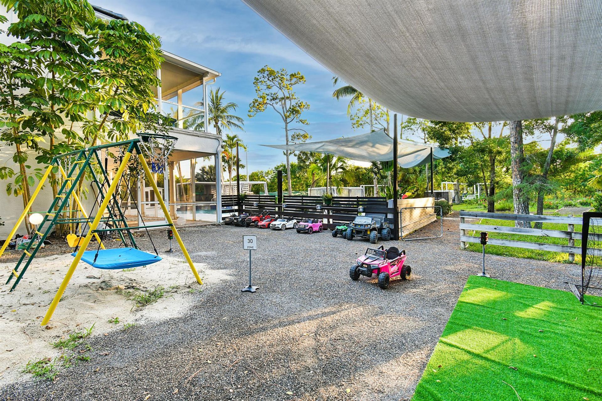 377 Squire Drive, Wellington, FL 33414 Photo