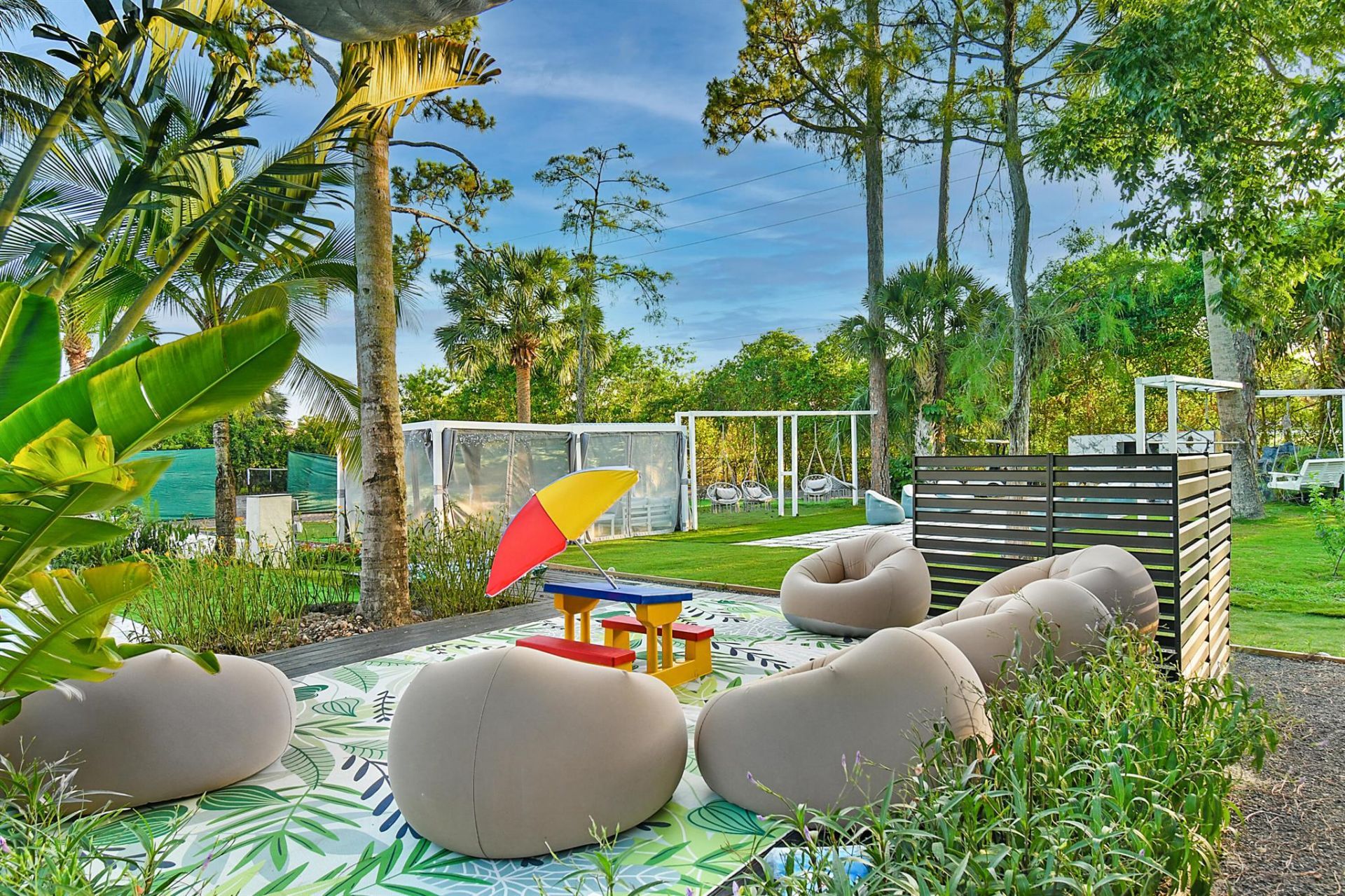 377 Squire Drive, Wellington, FL 33414 Photo