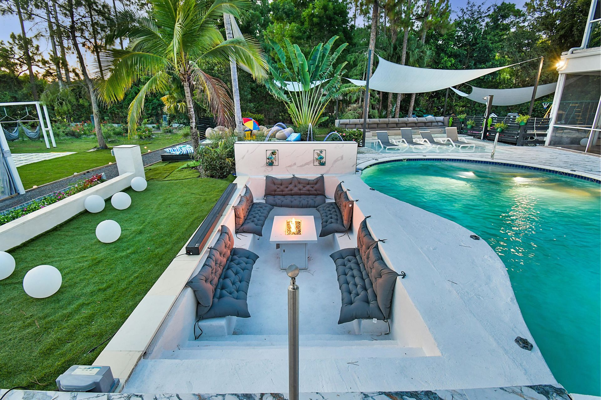 377 Squire Drive, Wellington, FL 33414 Photo