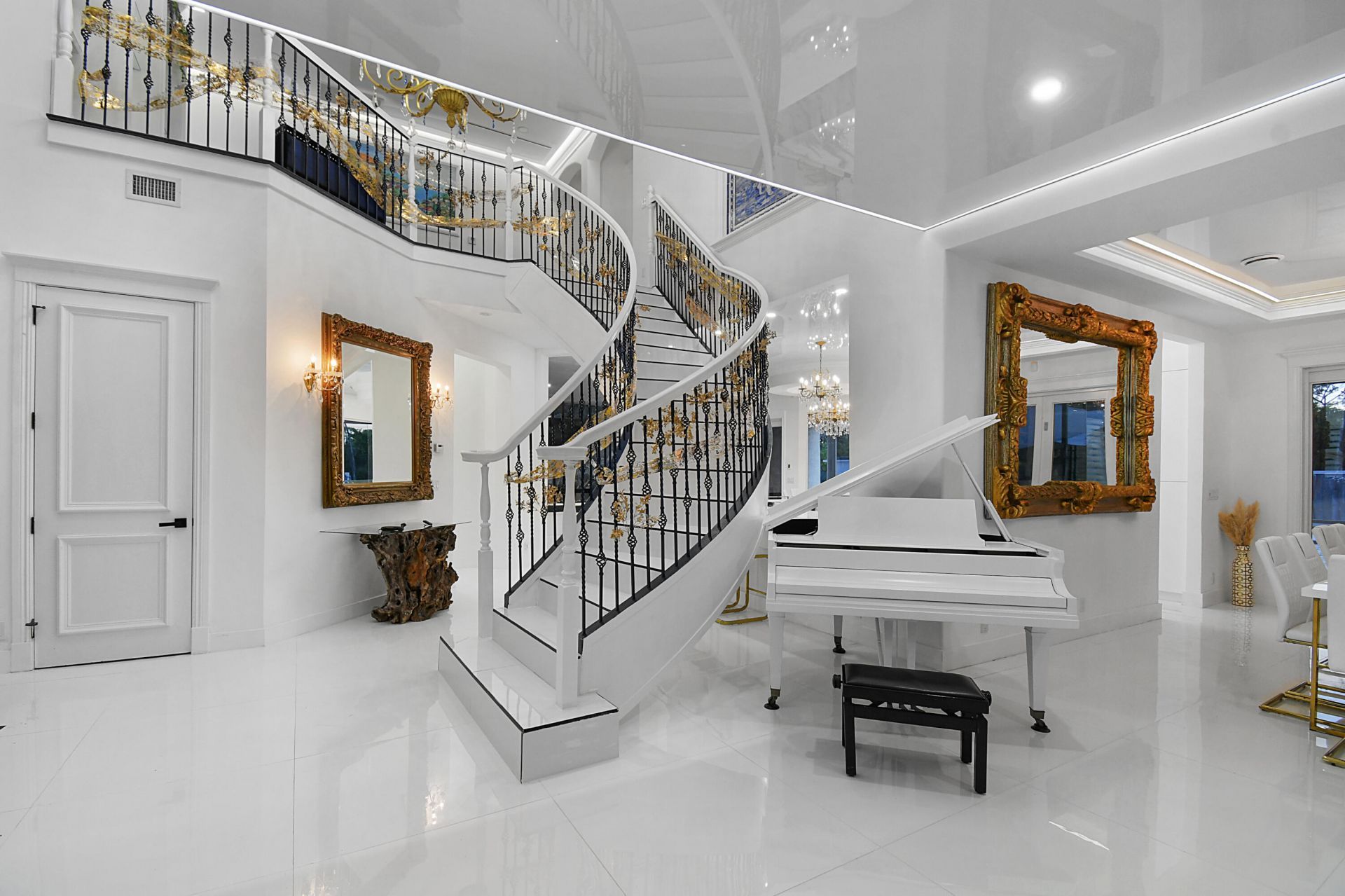 377 Squire Drive, Wellington, FL 33414 Photo