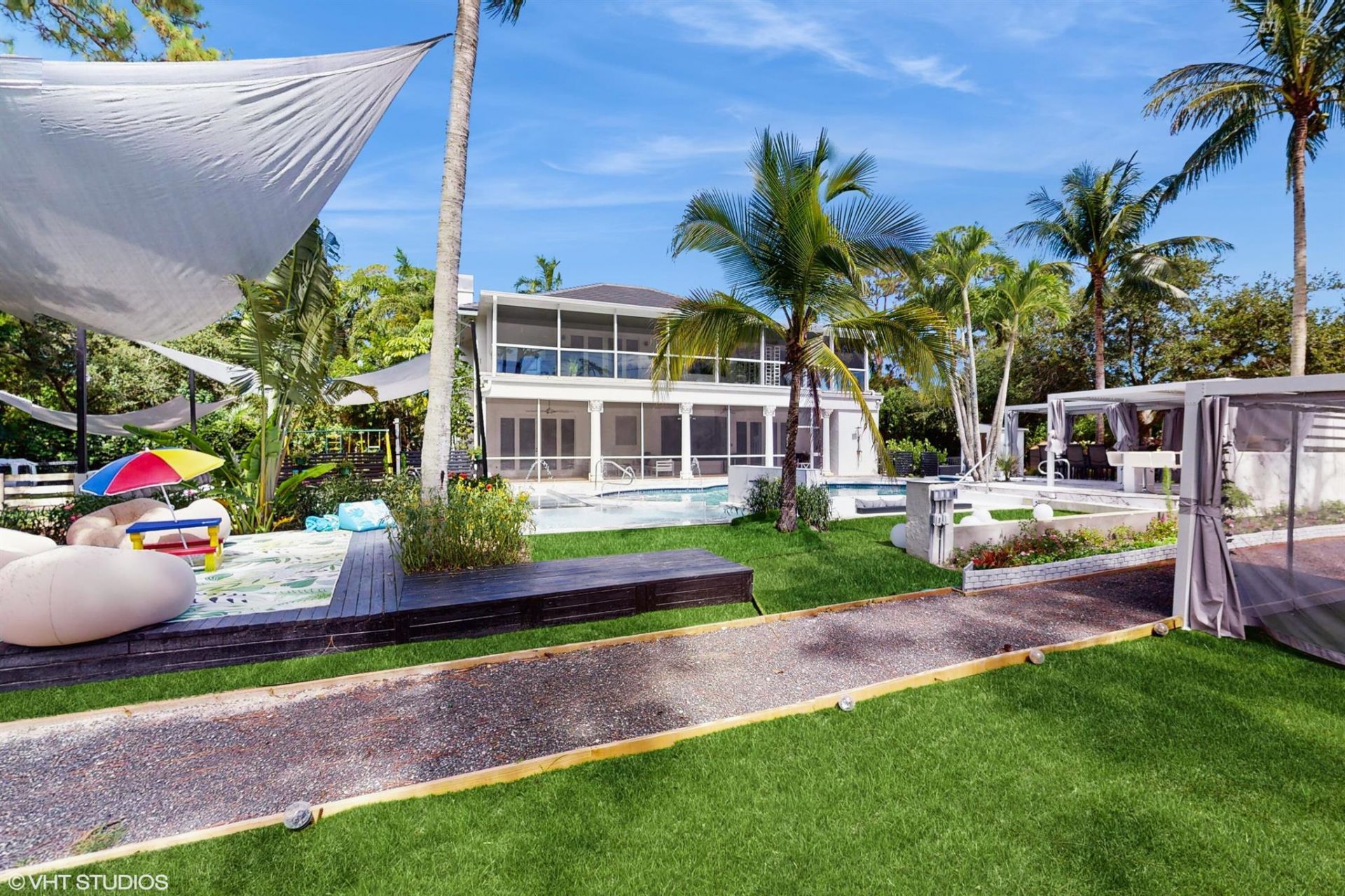 377 Squire Drive, Wellington, FL 33414 Photo