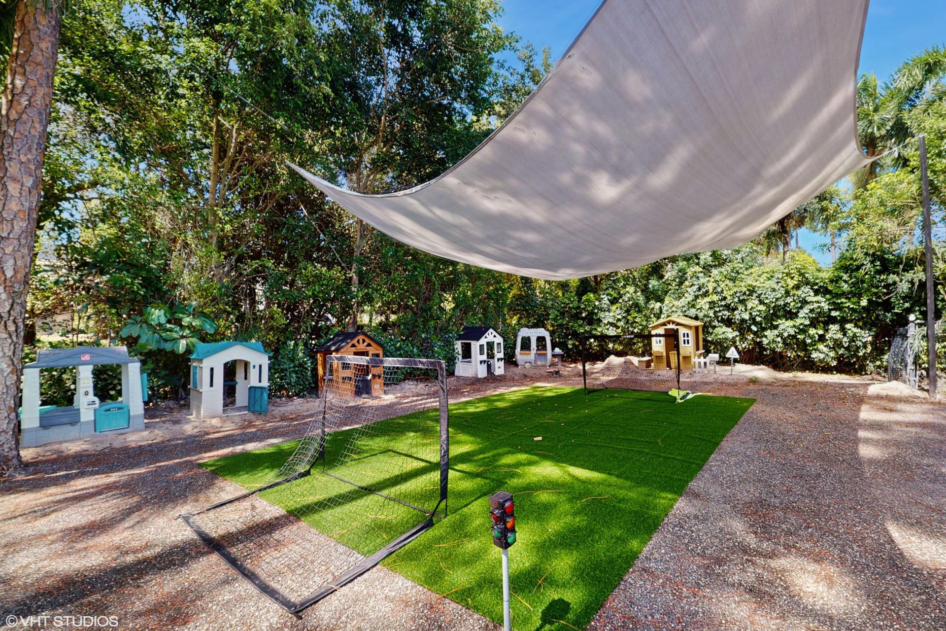 377 Squire Drive, Wellington, FL 33414 Photo