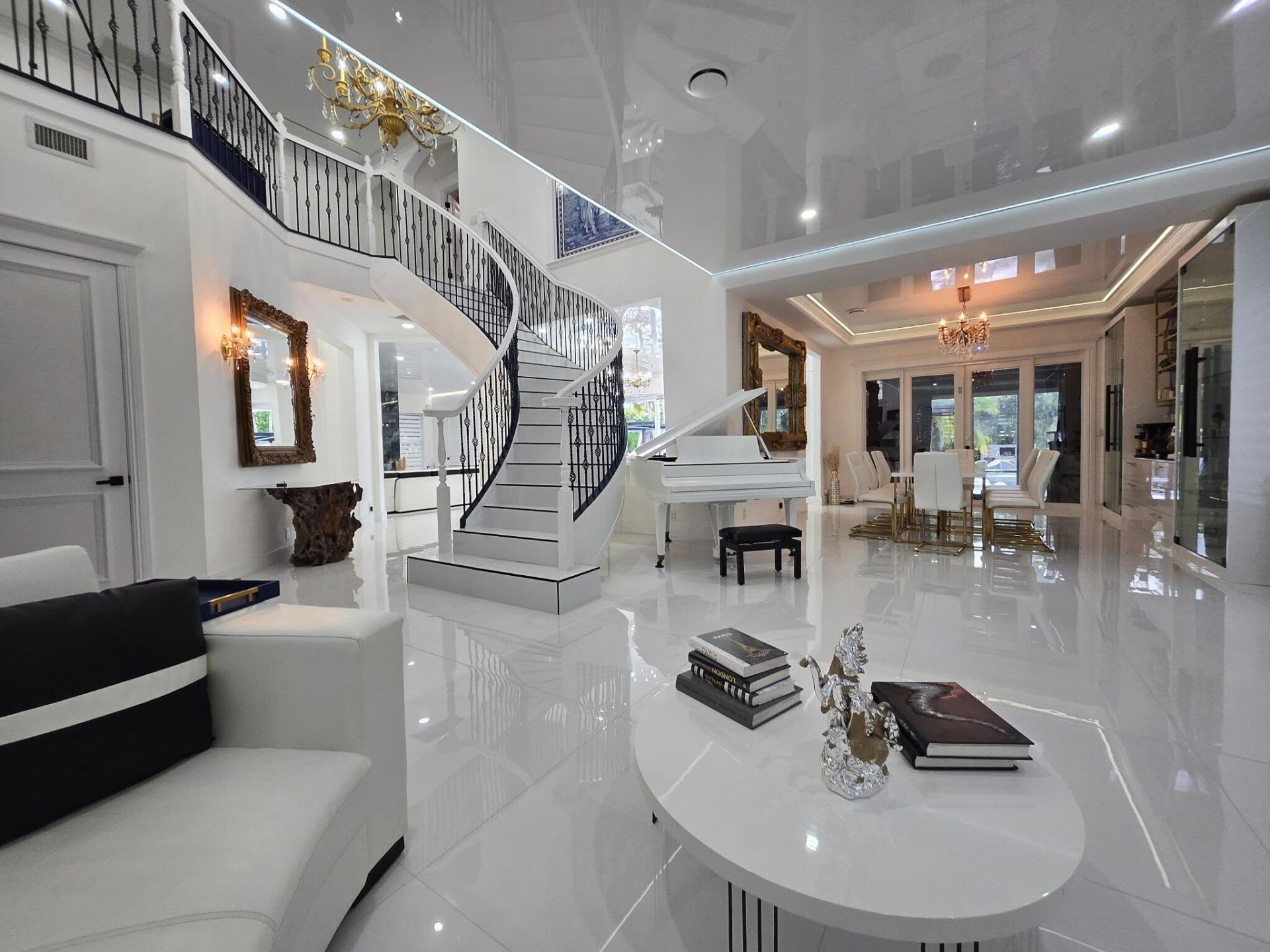 377 Squire Drive, Wellington, FL 33414 Photo