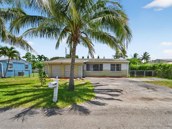 4364 N Mary Circle, Palm Beach Gardens, FL 33410