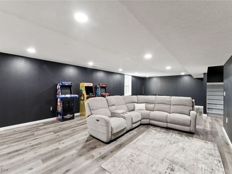 8809 Leatherleaf Drive, Columbia Station, OH 44028 Photo 39