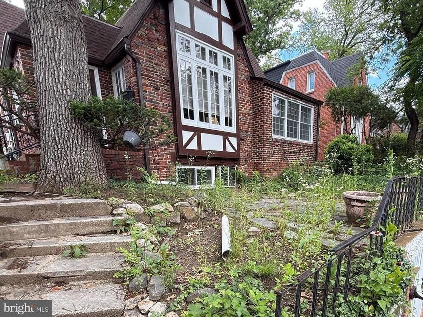 8613 Cedar Street, Silver Spring, MD 20910 Main Photo