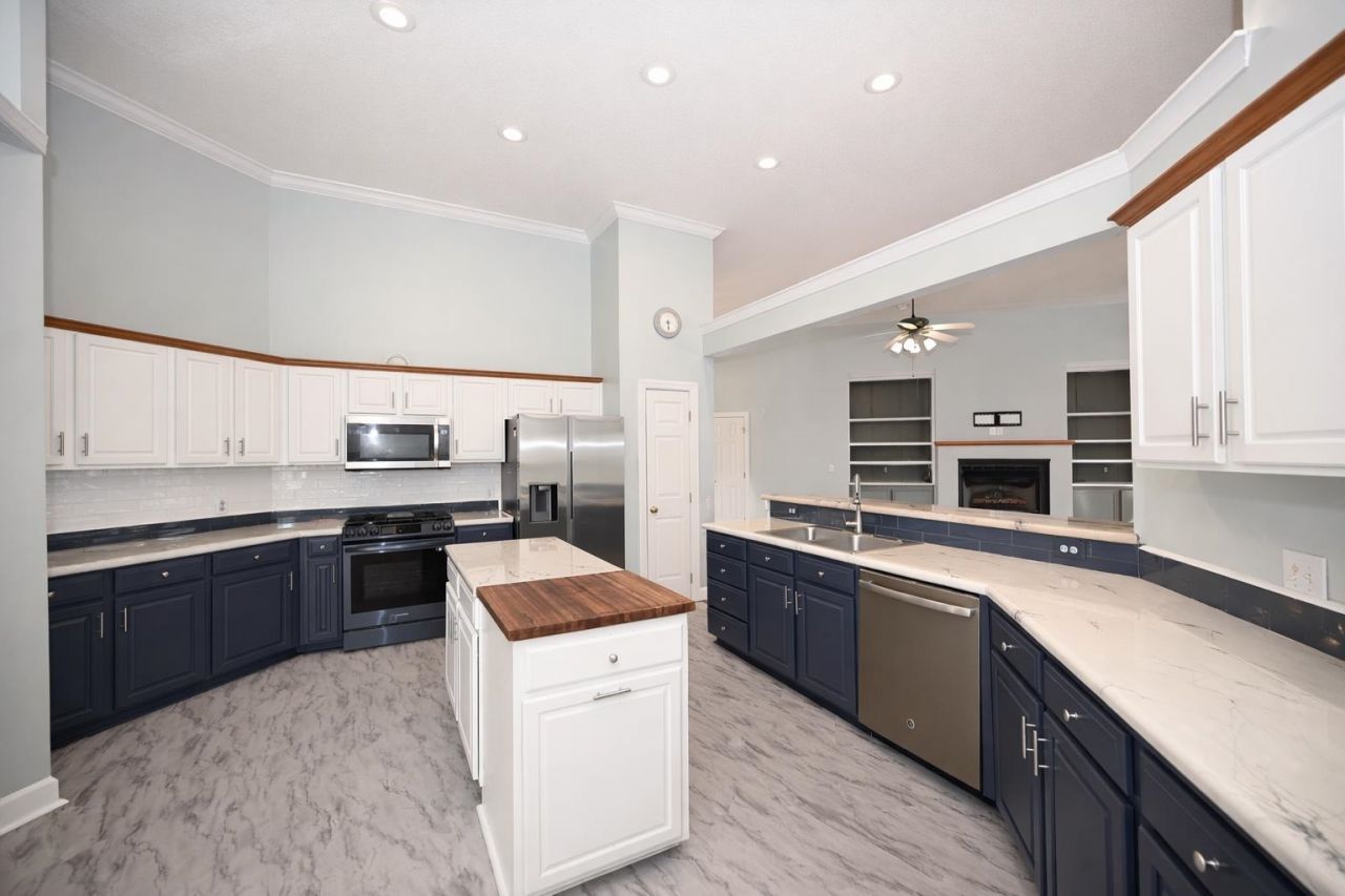 2600 Broome Terrace Photo 12