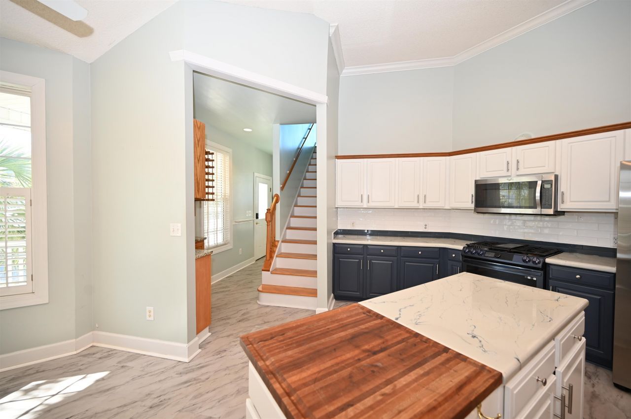 2600 Broome Terrace Photo 13