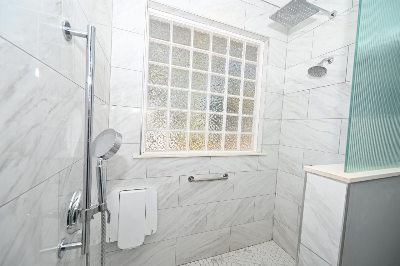 2600 Broome Terrace Photo 17