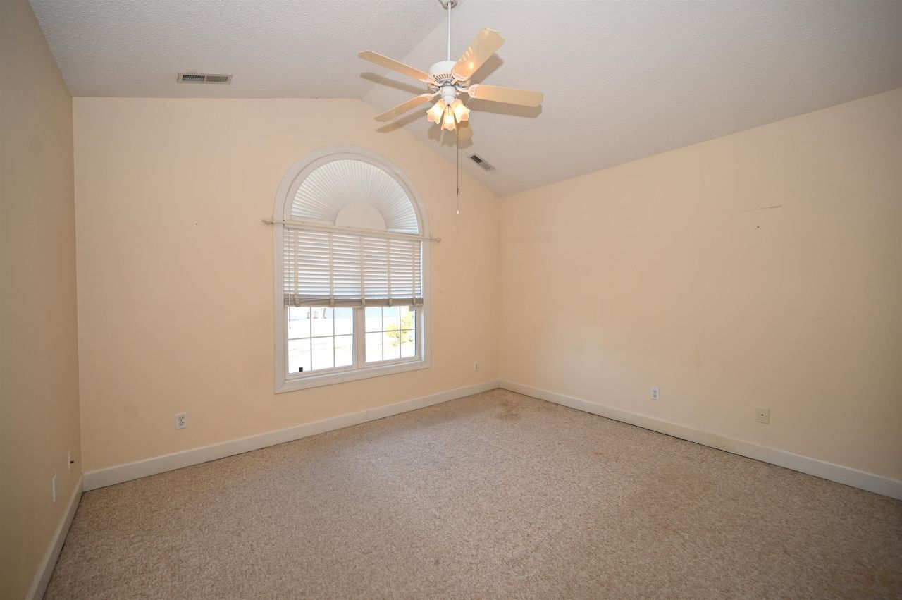 2600 Broome Terrace Photo 22