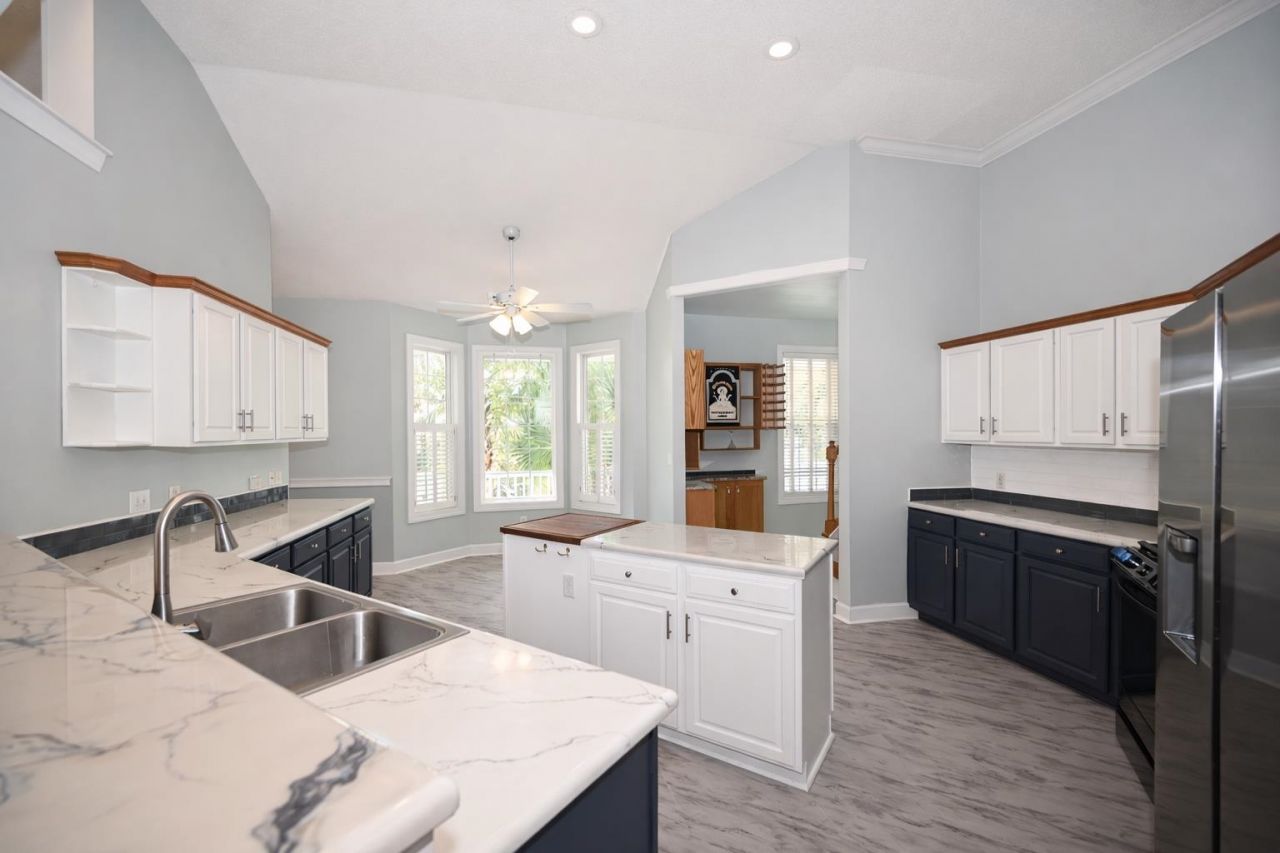 2600 Broome Terrace Photo 9