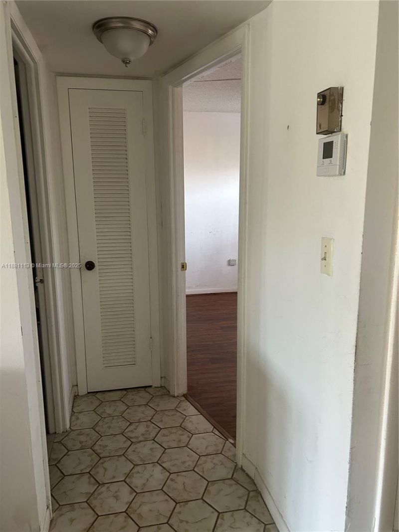 8881 Sunrise Lakes Blvd, Unit 204, Sunrise, FL 33322 Photo