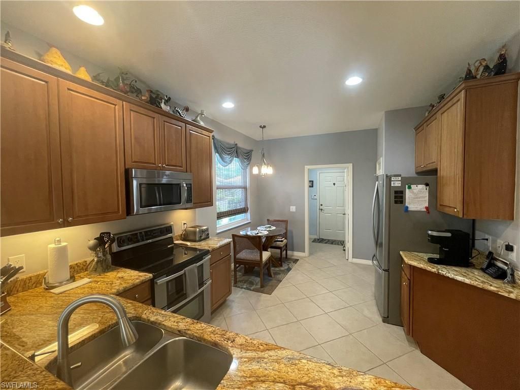 10630 Camarelle Cir, Fort Myers, FL 33913 Photo