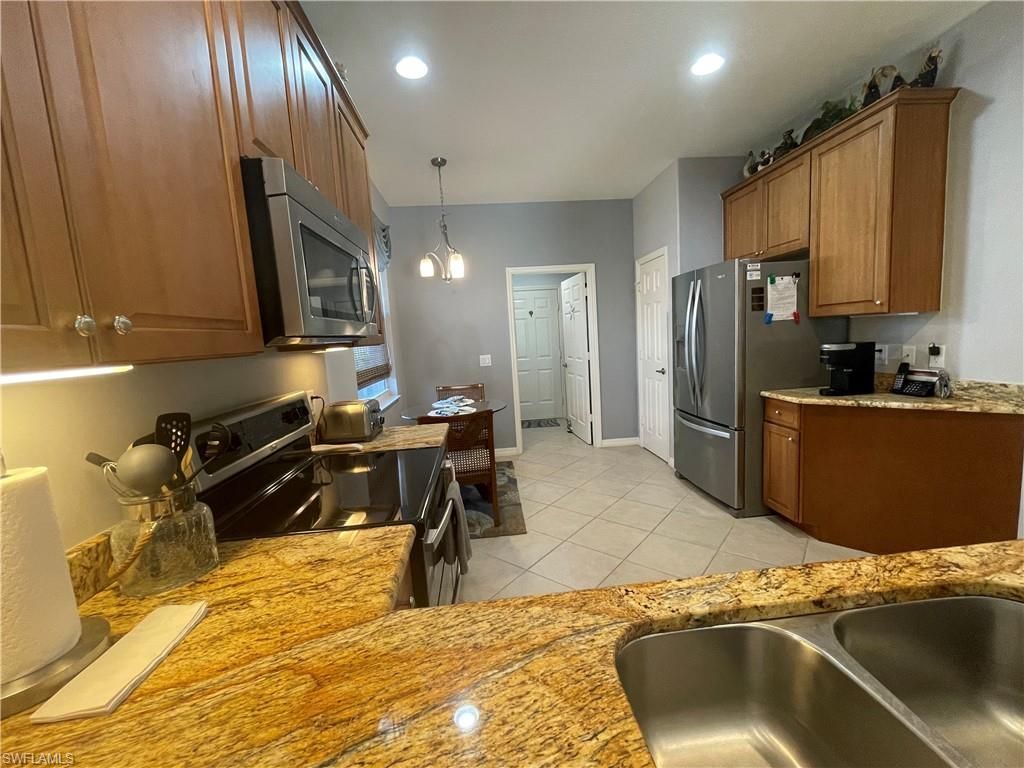 10630 Camarelle Cir, Fort Myers, FL 33913 Photo