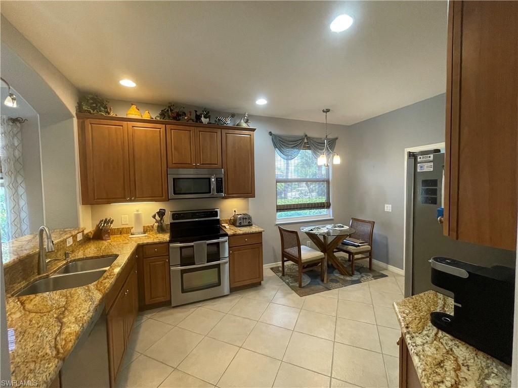 10630 Camarelle Cir, Fort Myers, FL 33913 Photo