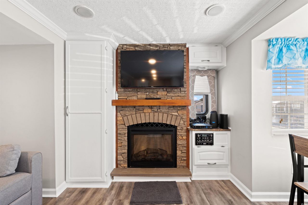 9700 Kings Rd. Photo 10