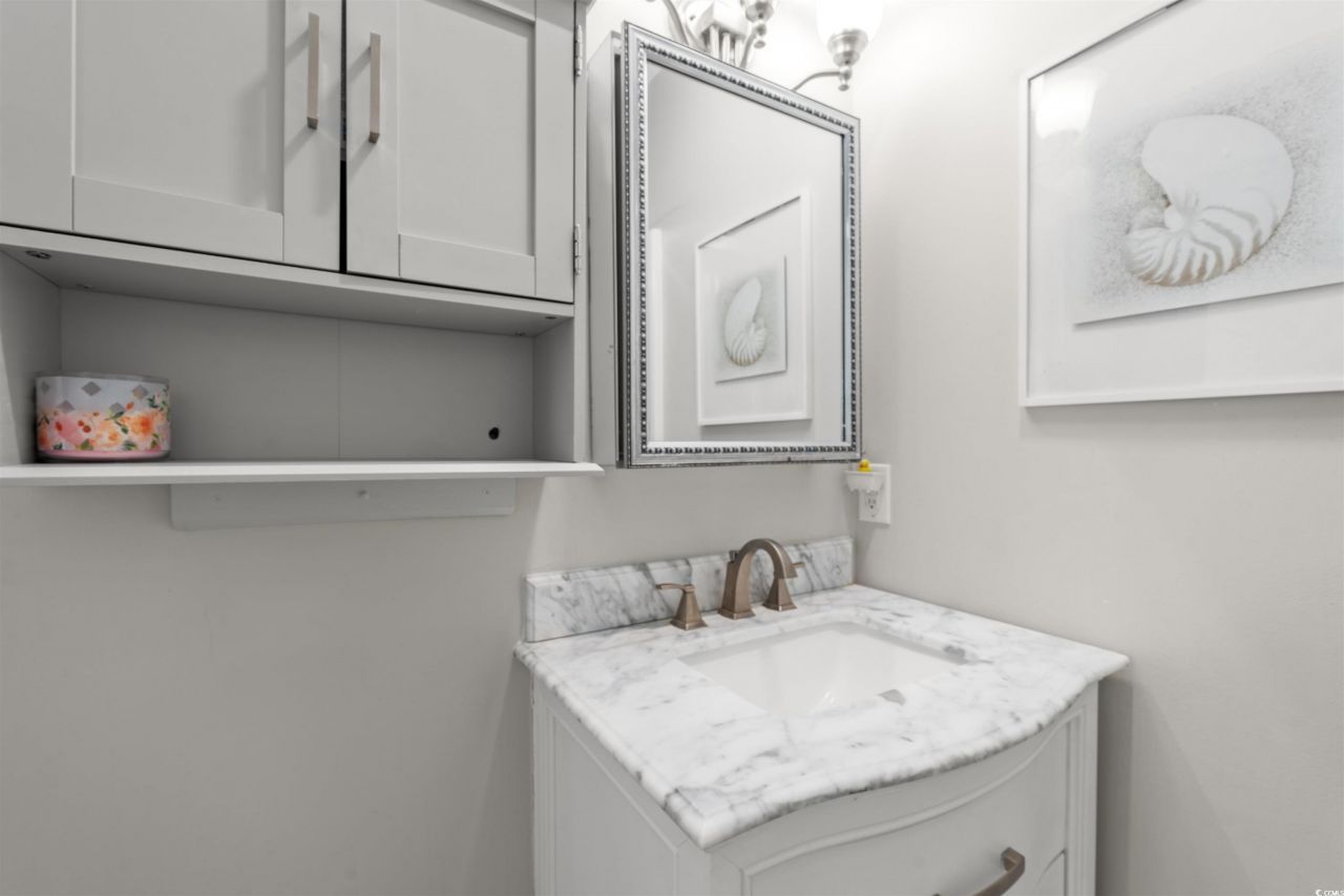 9700 Kings Rd. Photo 17