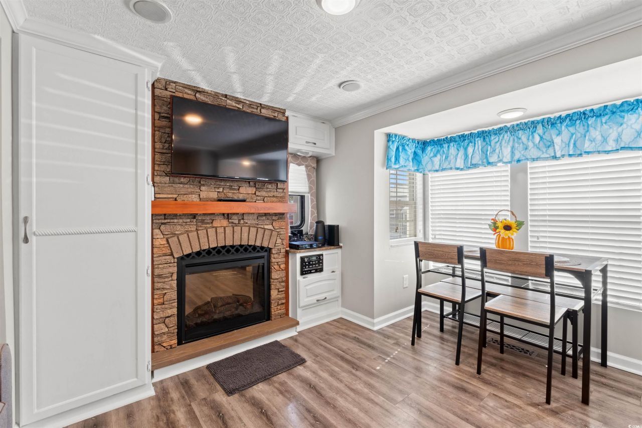 9700 Kings Rd. Photo 8