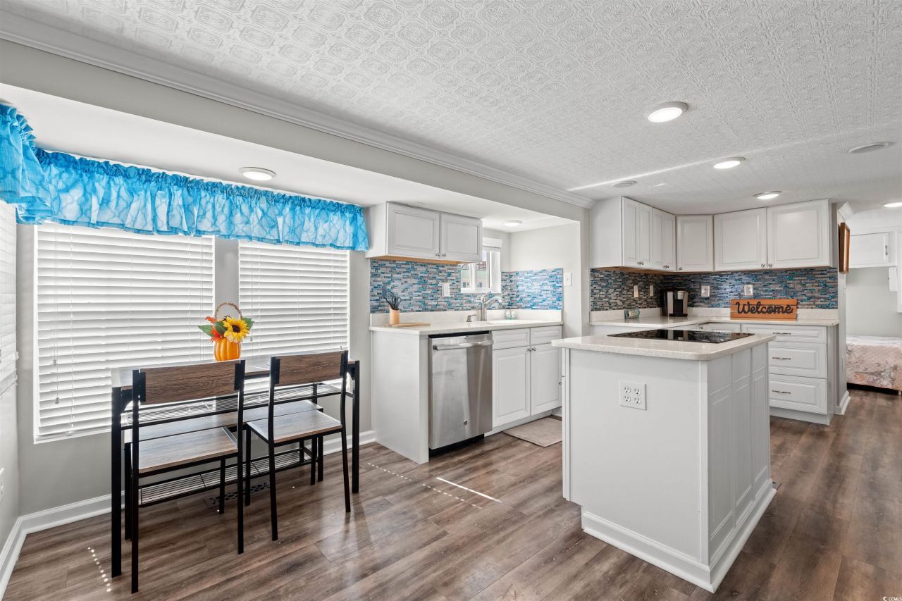 9700 Kings Rd. Photo 9