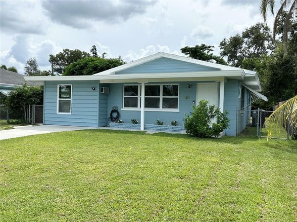 3325 2ND AVENUE W, BRADENTON, FL 34205