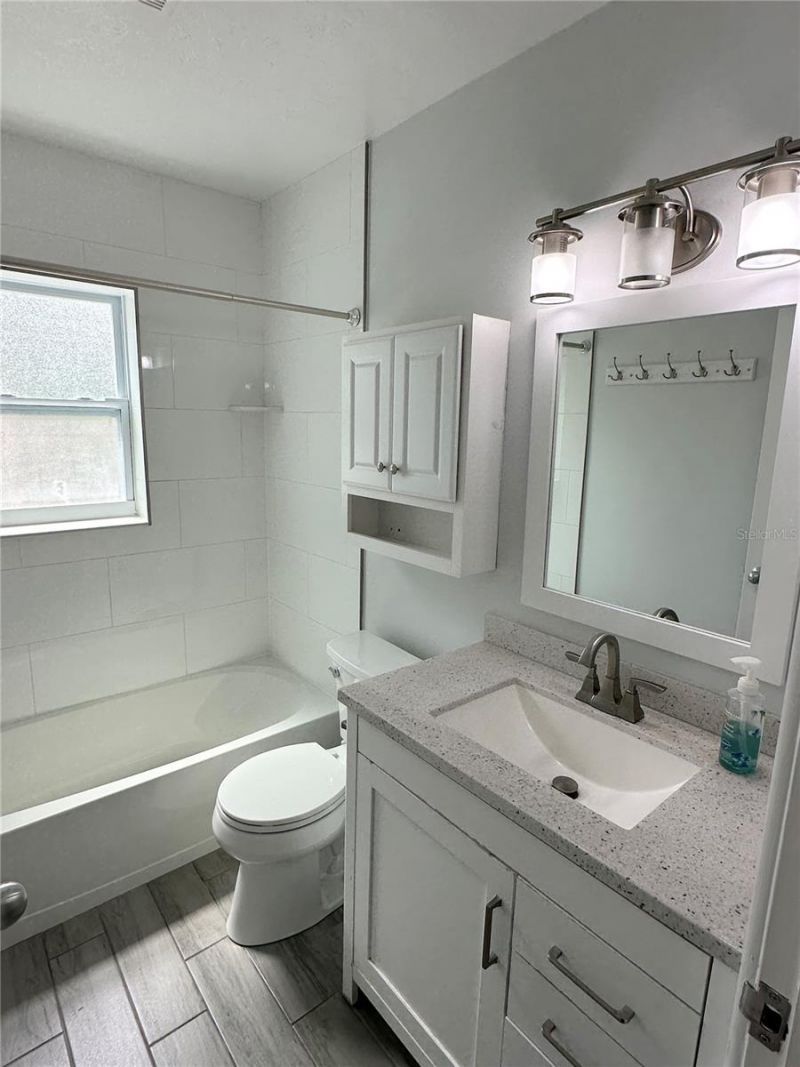 3325 2nd Avenue W, Bradenton, FL 34205 Photo